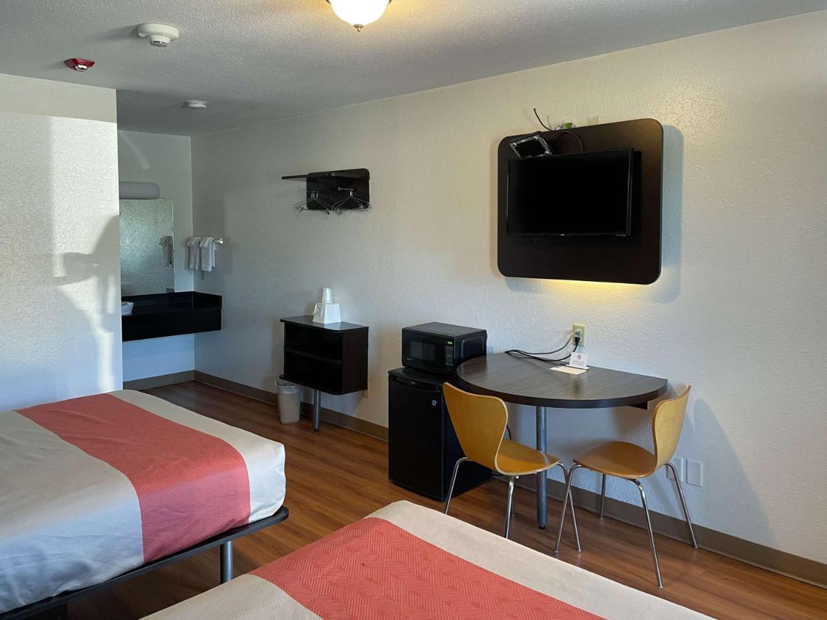 Motel 6 Cameron Mo Εξωτερικό φωτογραφία